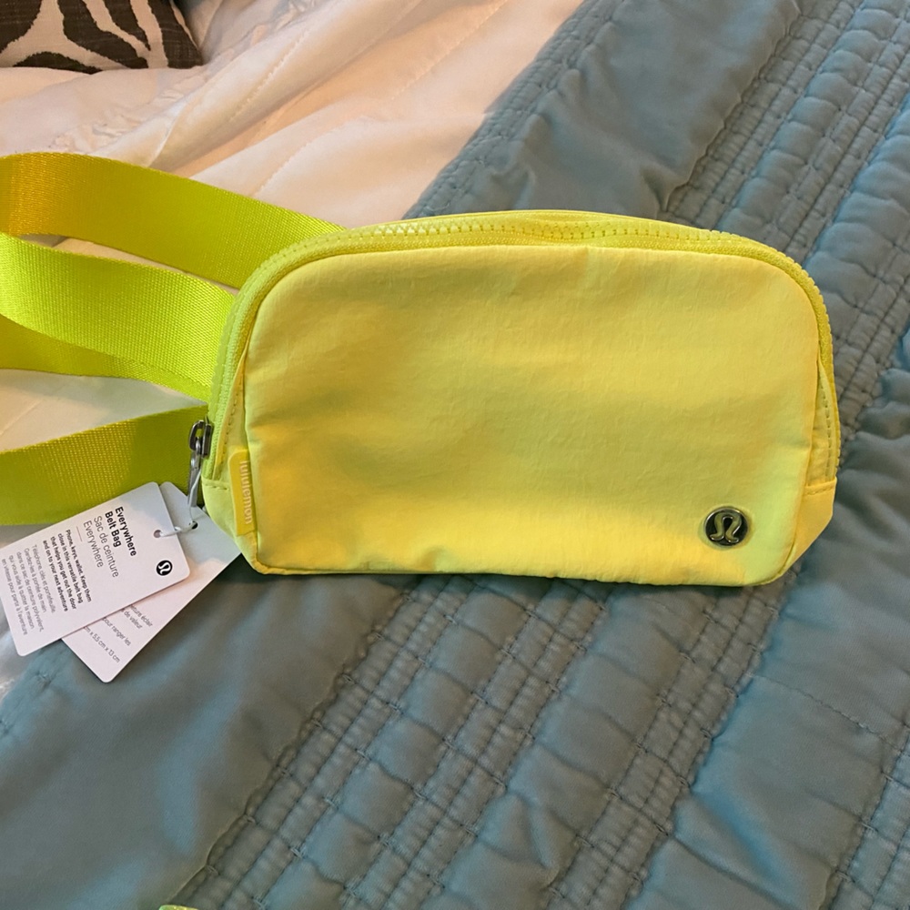 Lululemon belt bag
